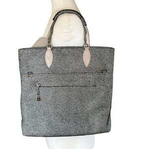 SORIAL Black and White Pebbled/ Dot Shimmer Chain Link Hand Bag